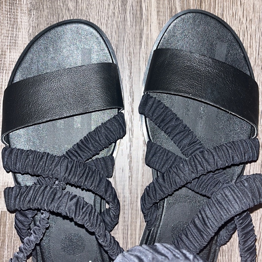 Sorel black ankle strap sandal size 8 - Picture 8 of 15